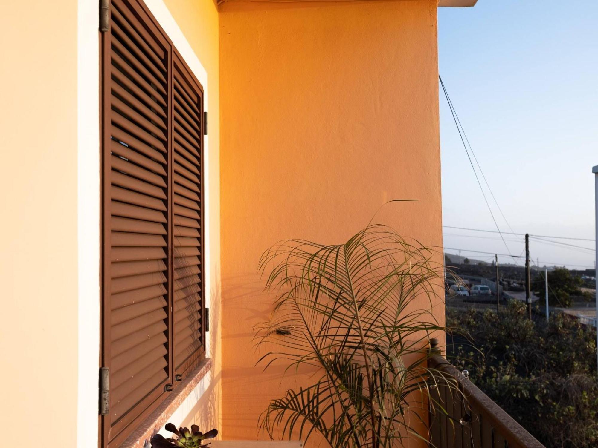 Finca Las Huellas - Moderno Apartamento Con Vistas Al Mar Y Al Volcan Los Llanos De Aridane Luaran gambar